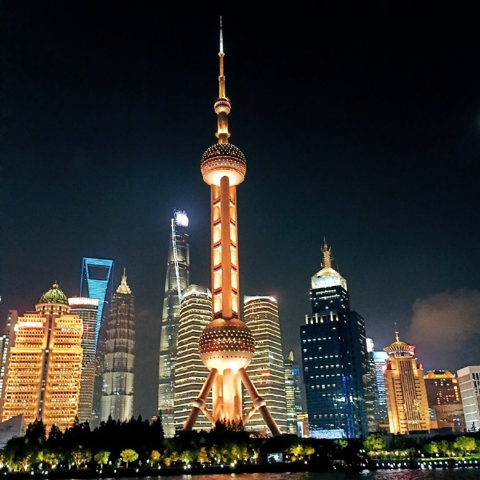 上海，璀璨东方的都市画卷