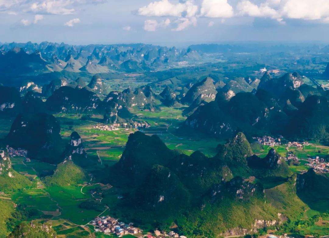 绿色的呼唤，广西的自然魅力之旅